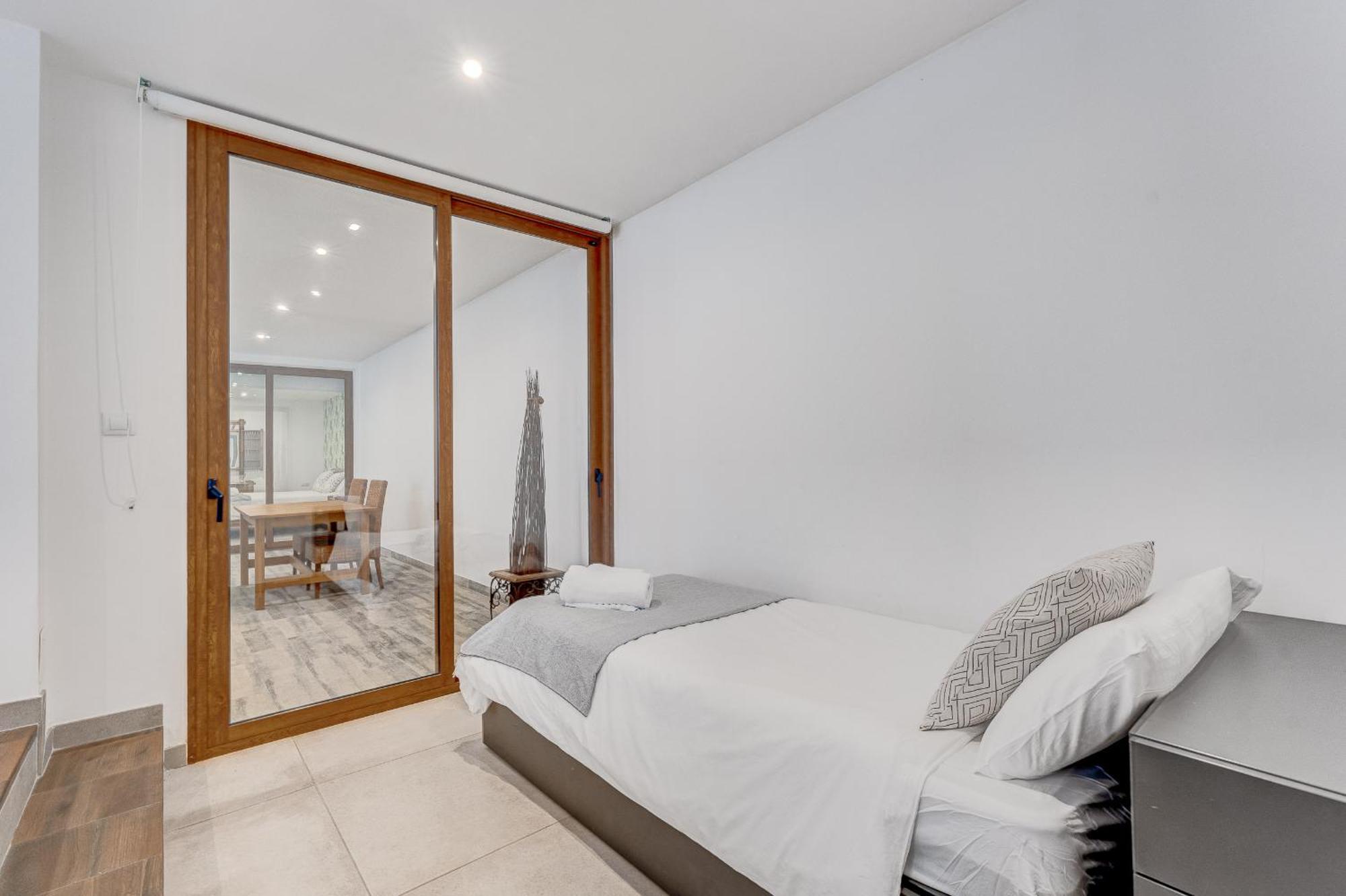 Fabulous Contemporary 5 Bedroom Villa With Private Heated Pool, Sleeps Max 13 Callao Salvaje Εξωτερικό φωτογραφία