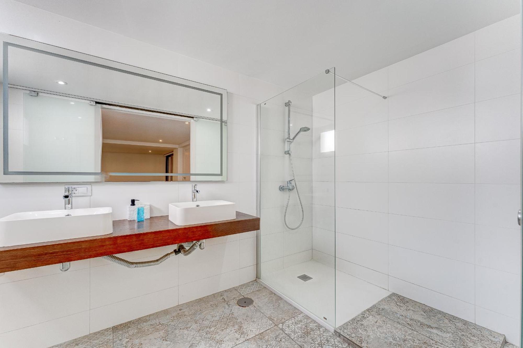 Fabulous Contemporary 5 Bedroom Villa With Private Heated Pool, Sleeps Max 13 Callao Salvaje Εξωτερικό φωτογραφία