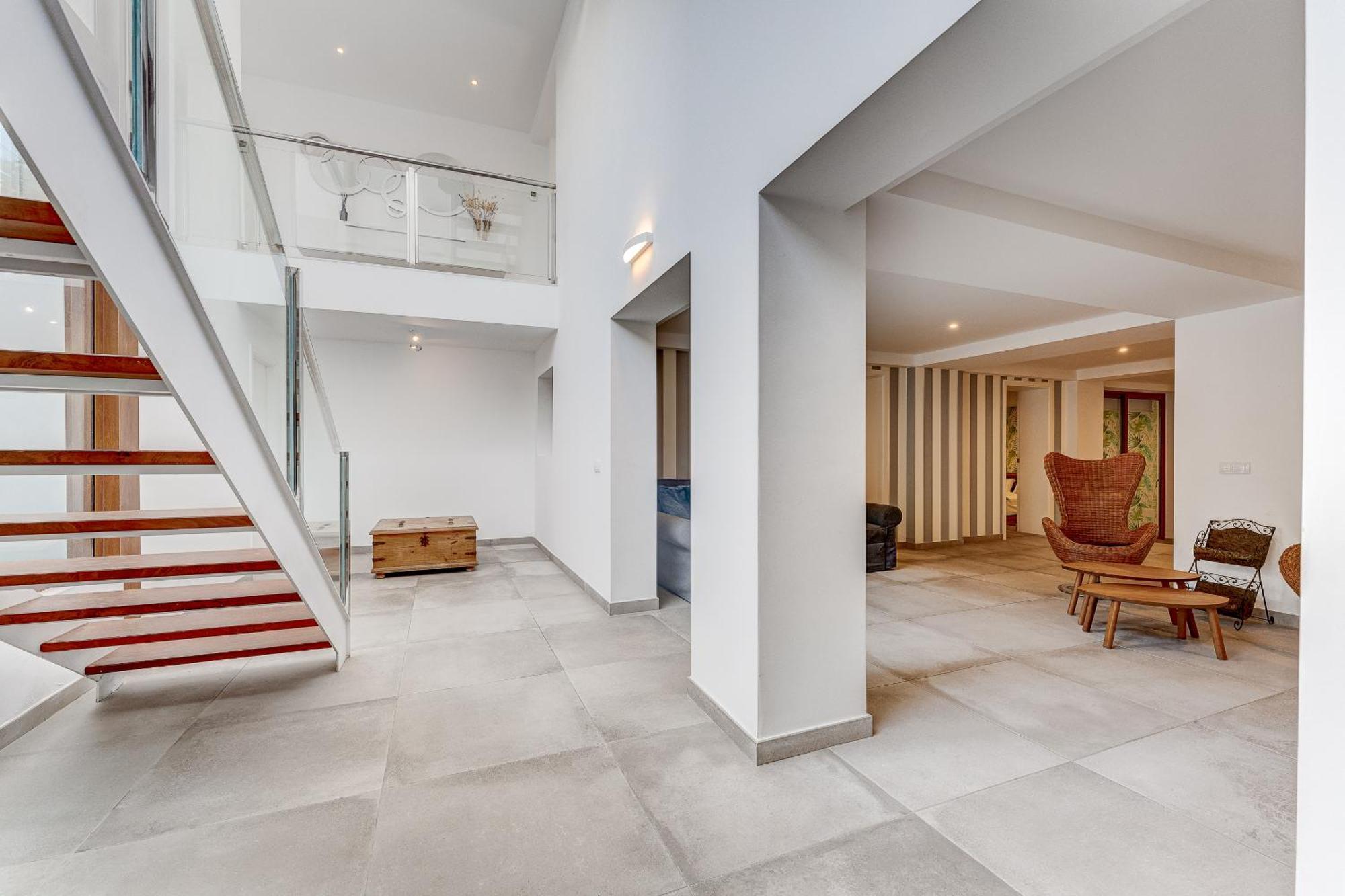 Fabulous Contemporary 5 Bedroom Villa With Private Heated Pool, Sleeps Max 13 Callao Salvaje Εξωτερικό φωτογραφία