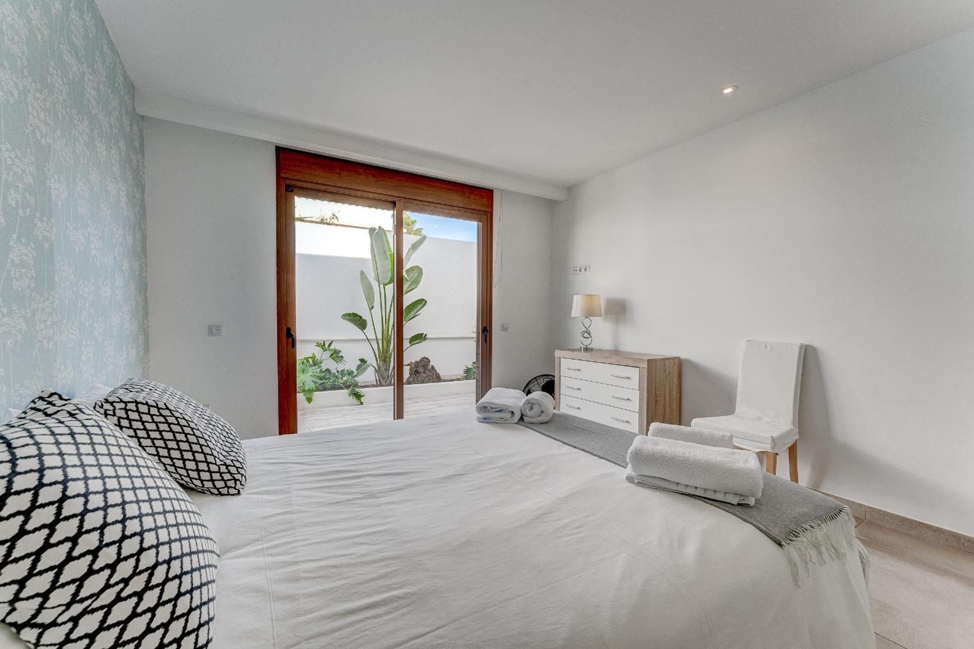 Fabulous Contemporary 5 Bedroom Villa With Private Heated Pool, Sleeps Max 13 Callao Salvaje Εξωτερικό φωτογραφία