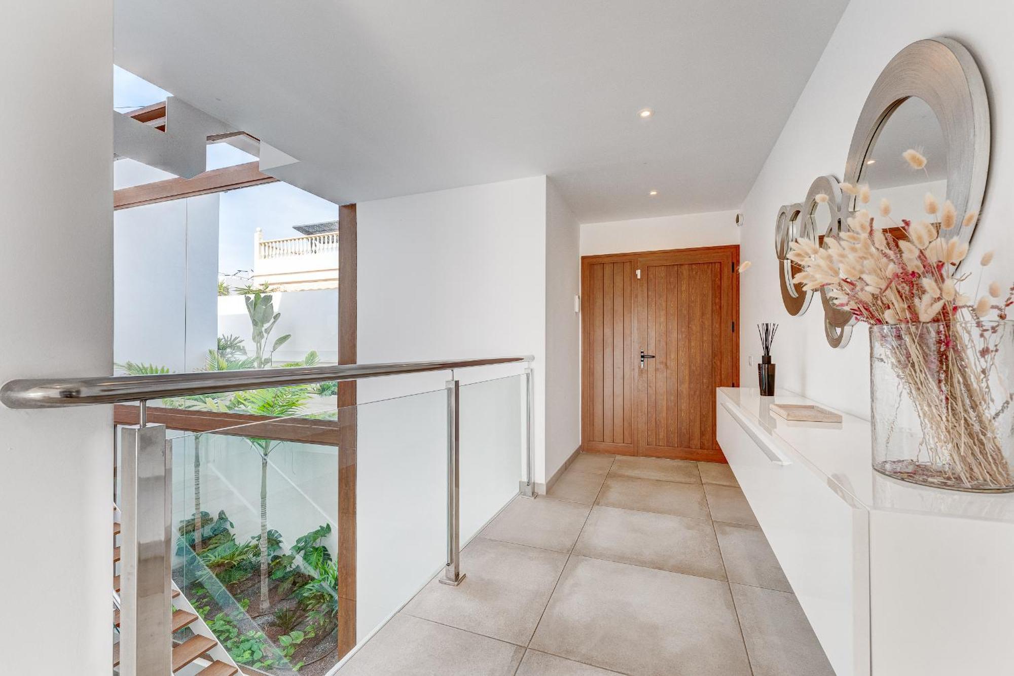 Fabulous Contemporary 5 Bedroom Villa With Private Heated Pool, Sleeps Max 13 Callao Salvaje Εξωτερικό φωτογραφία