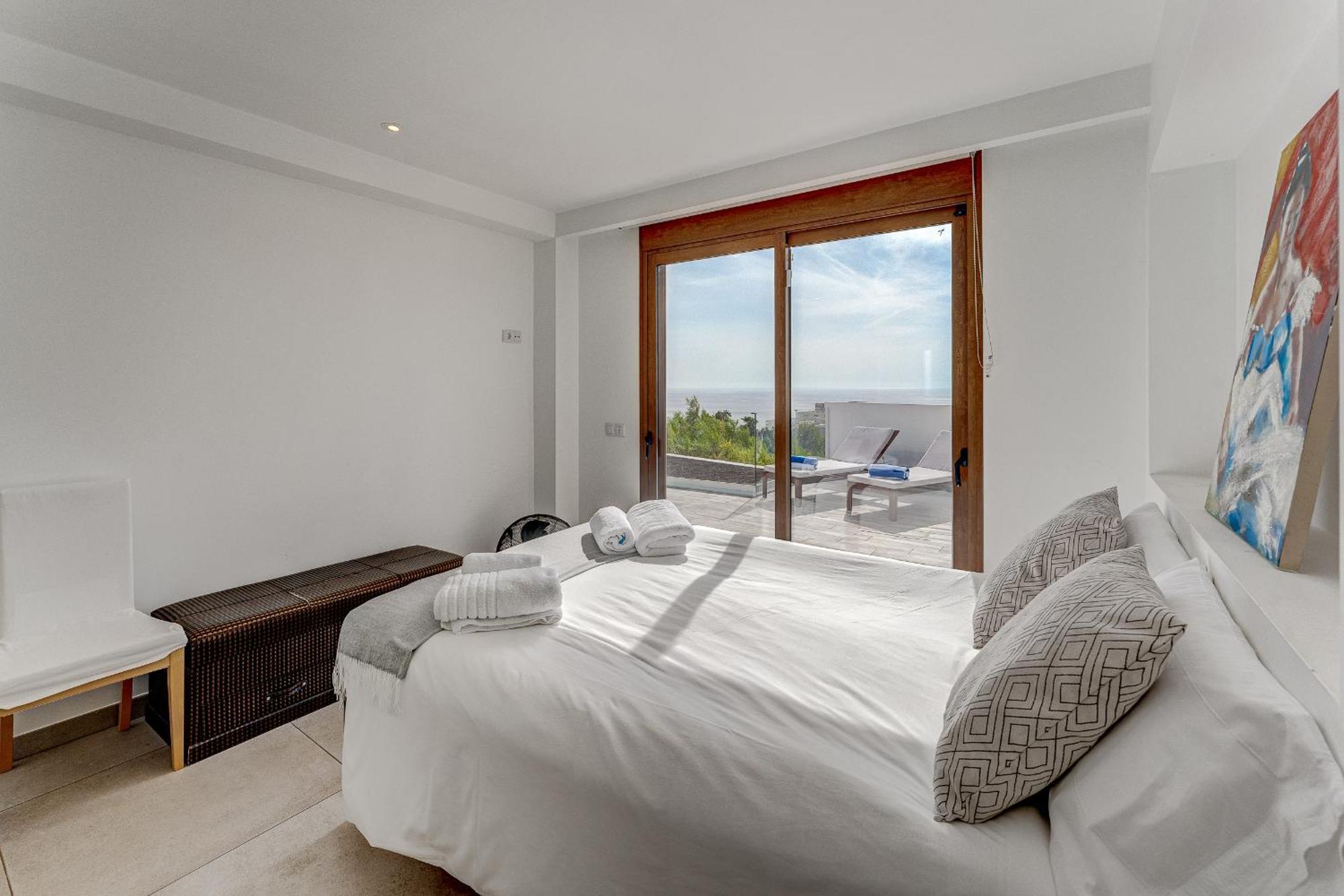 Fabulous Contemporary 5 Bedroom Villa With Private Heated Pool, Sleeps Max 13 Callao Salvaje Εξωτερικό φωτογραφία