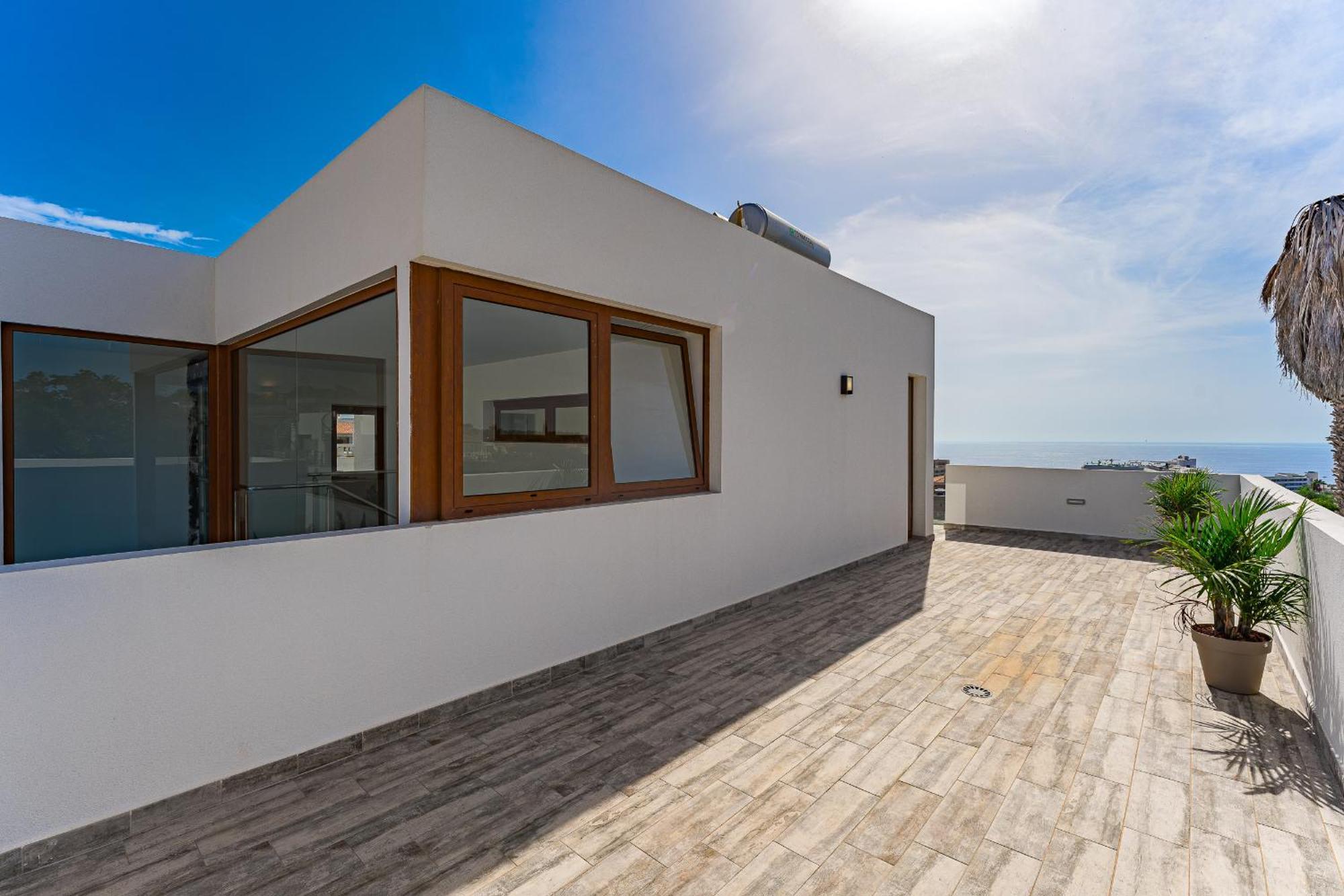 Fabulous Contemporary 5 Bedroom Villa With Private Heated Pool, Sleeps Max 13 Callao Salvaje Εξωτερικό φωτογραφία