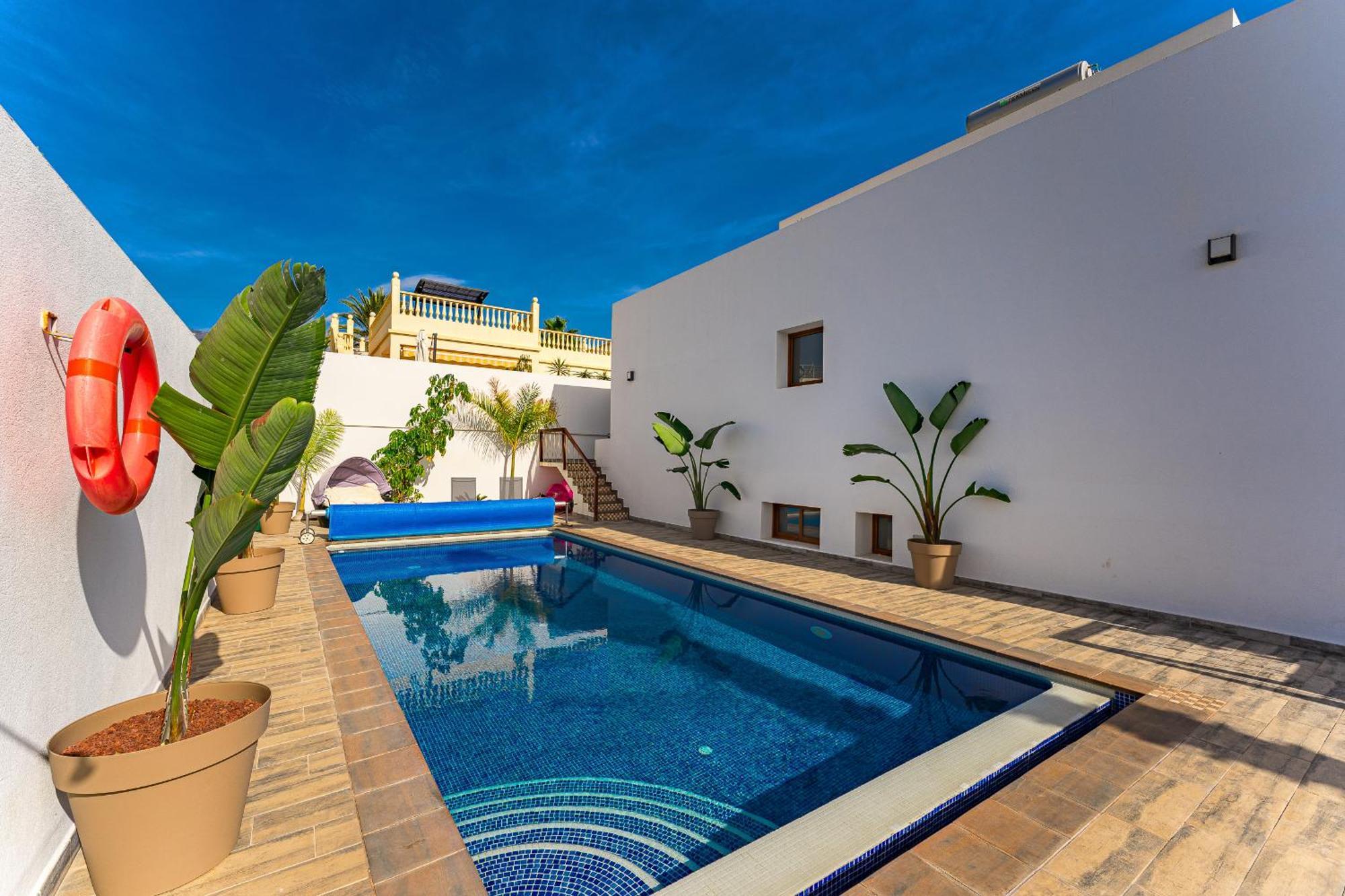 Fabulous Contemporary 5 Bedroom Villa With Private Heated Pool, Sleeps Max 13 Callao Salvaje Εξωτερικό φωτογραφία