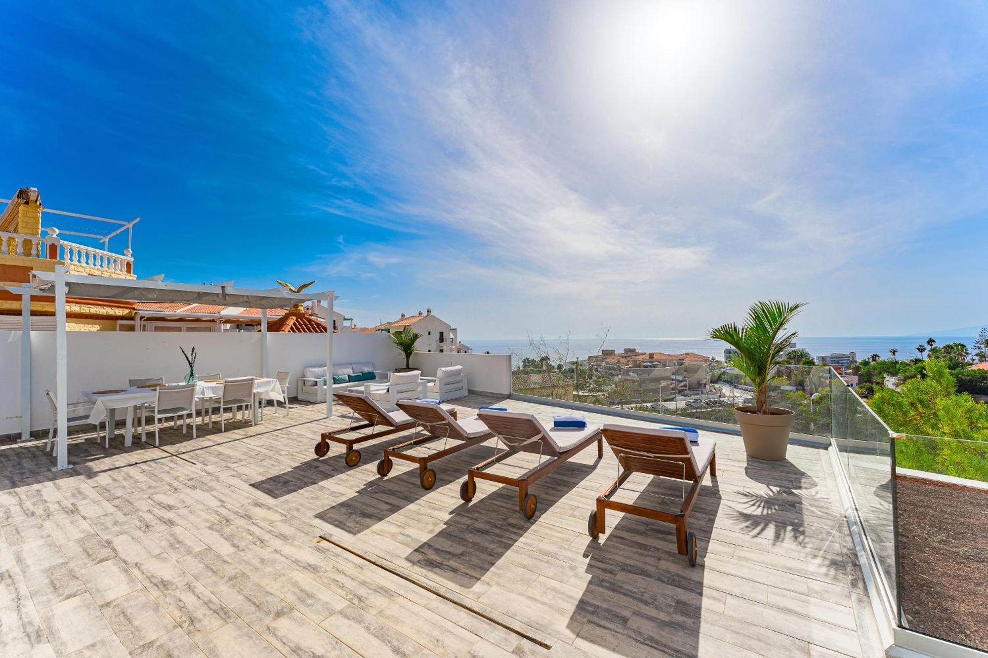 Fabulous Contemporary 5 Bedroom Villa With Private Heated Pool, Sleeps Max 13 Callao Salvaje Εξωτερικό φωτογραφία